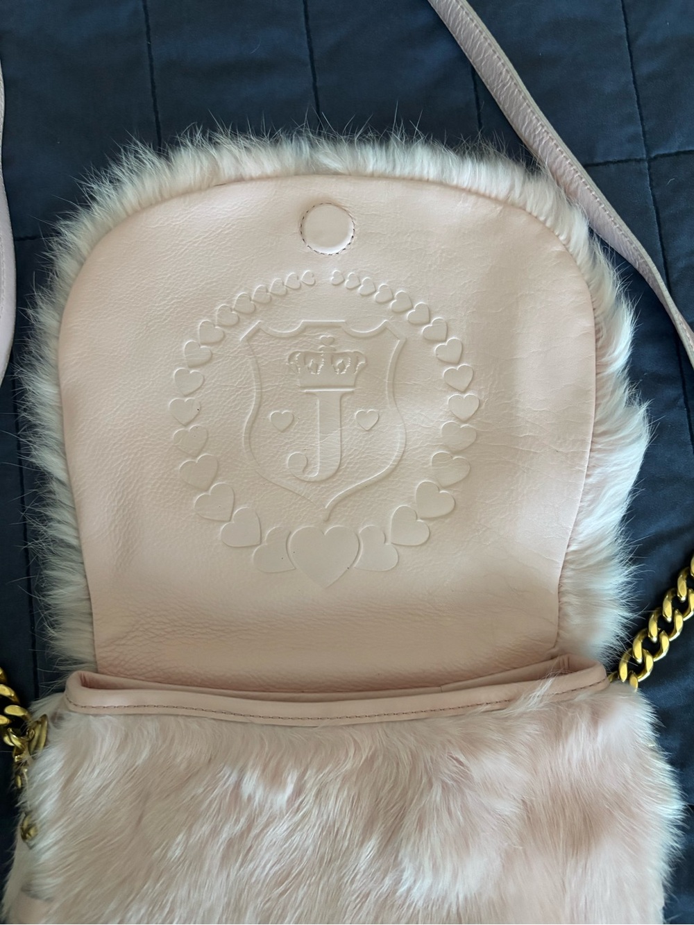 Circa 2007 Juicy Couture Rabbit Fur Blush Pink Crossbody with Gold Chain - Picture 5 of 16